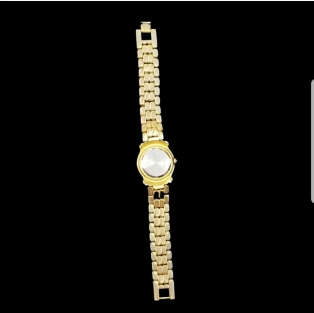 VIVANI VINTAGE GOLDTONED & FLOATING CRYSTALS LADIES WATCH